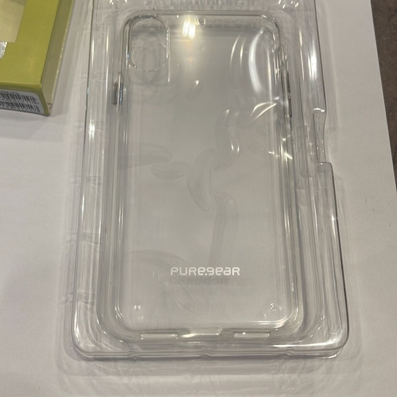 Clear case - Picture 3 of 4